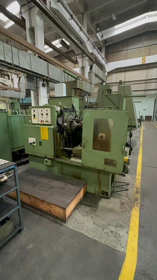 jtc DENTATRICE GEAR HOBBER MAAG machine tool macchinario usato9