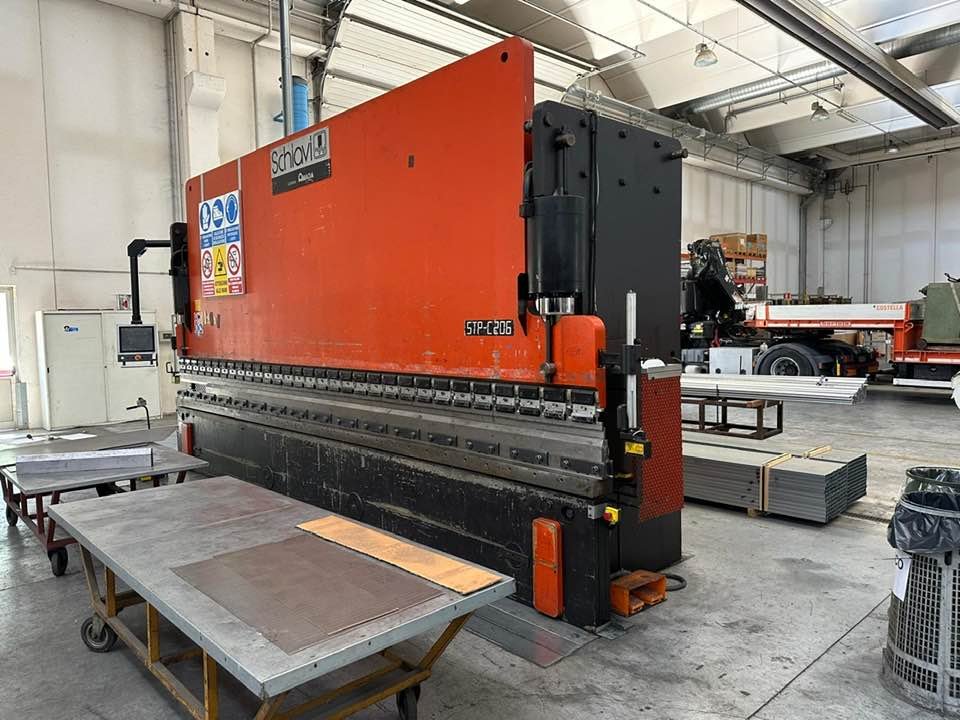 jtc pressapiegatrice Schiavi amada press machine tool macchinario usato5