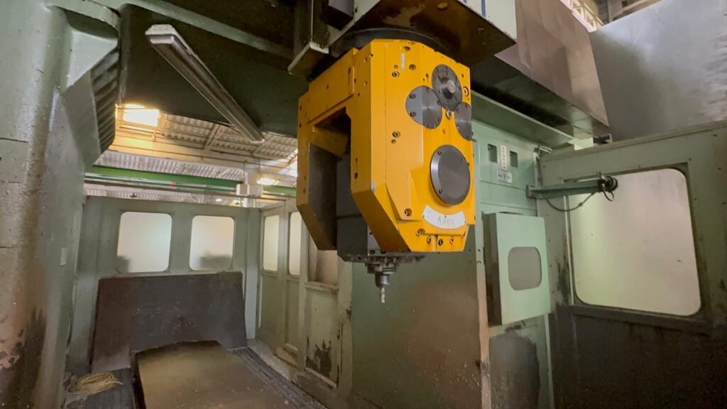 VMC JOBS JO MACH 141 machine tool macchinario commercio vendita 4