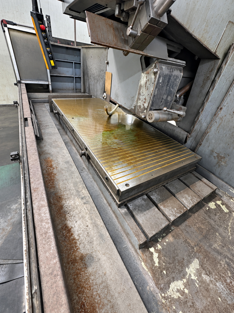 GRINDING CAMUT 6152